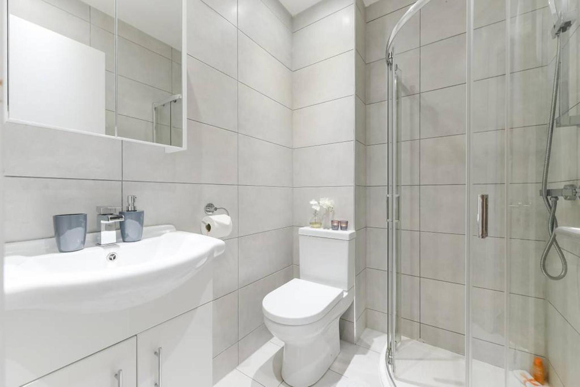Bermondsey 3 People Beautiful Londra