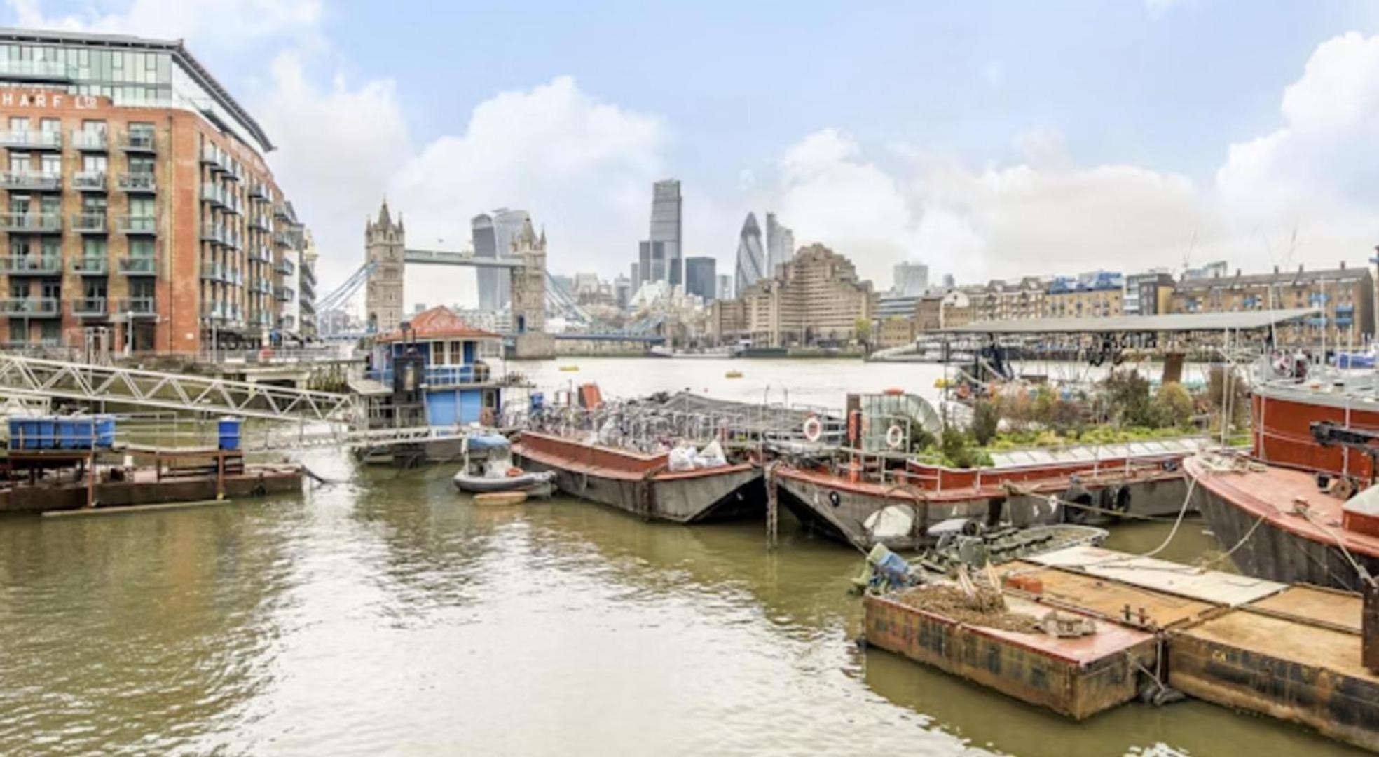 Bermondsey 3 People Beautiful * Londra